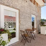 Polery Center *
